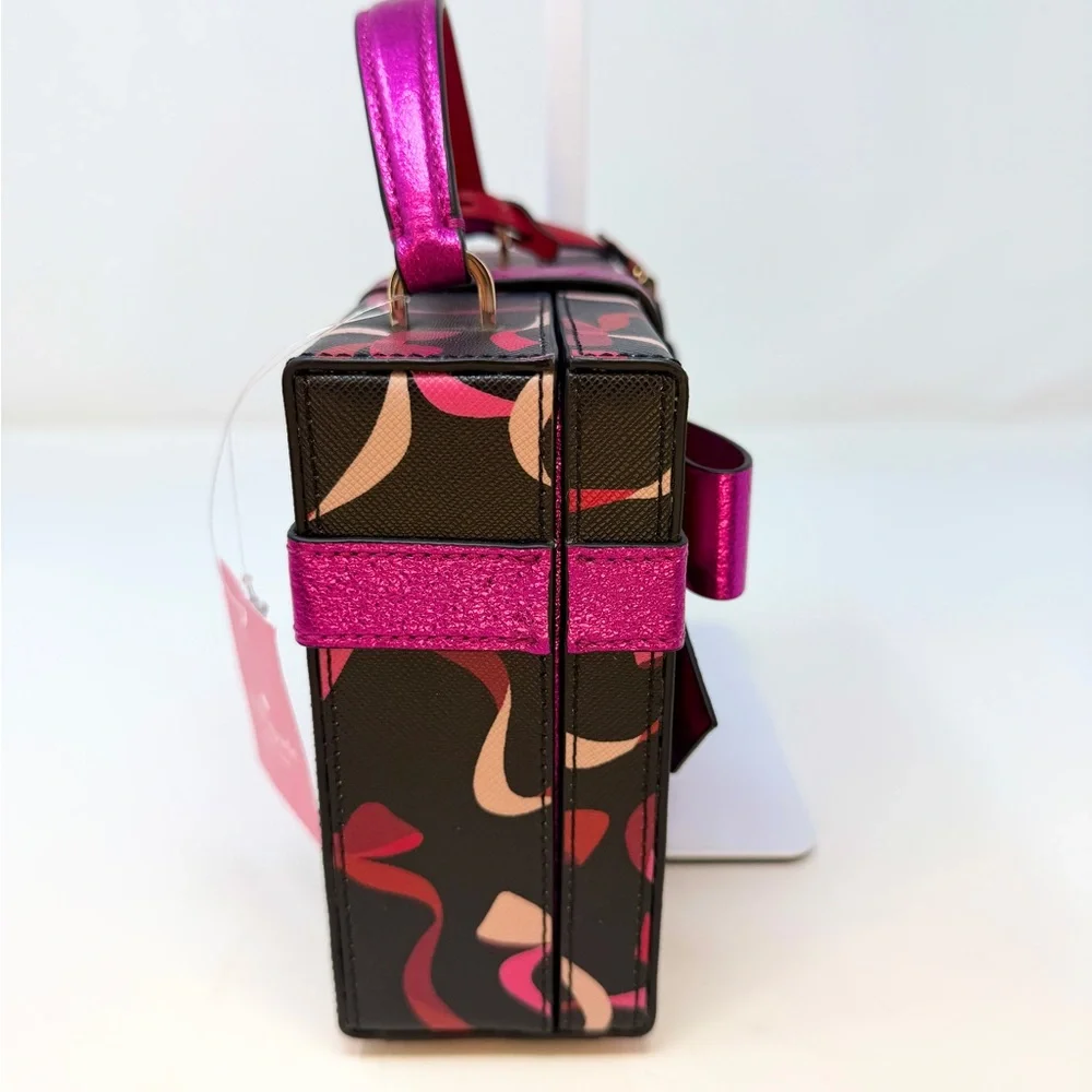 Kate Spade New York Wrapping Party Gift Box Crossbody bag NWT